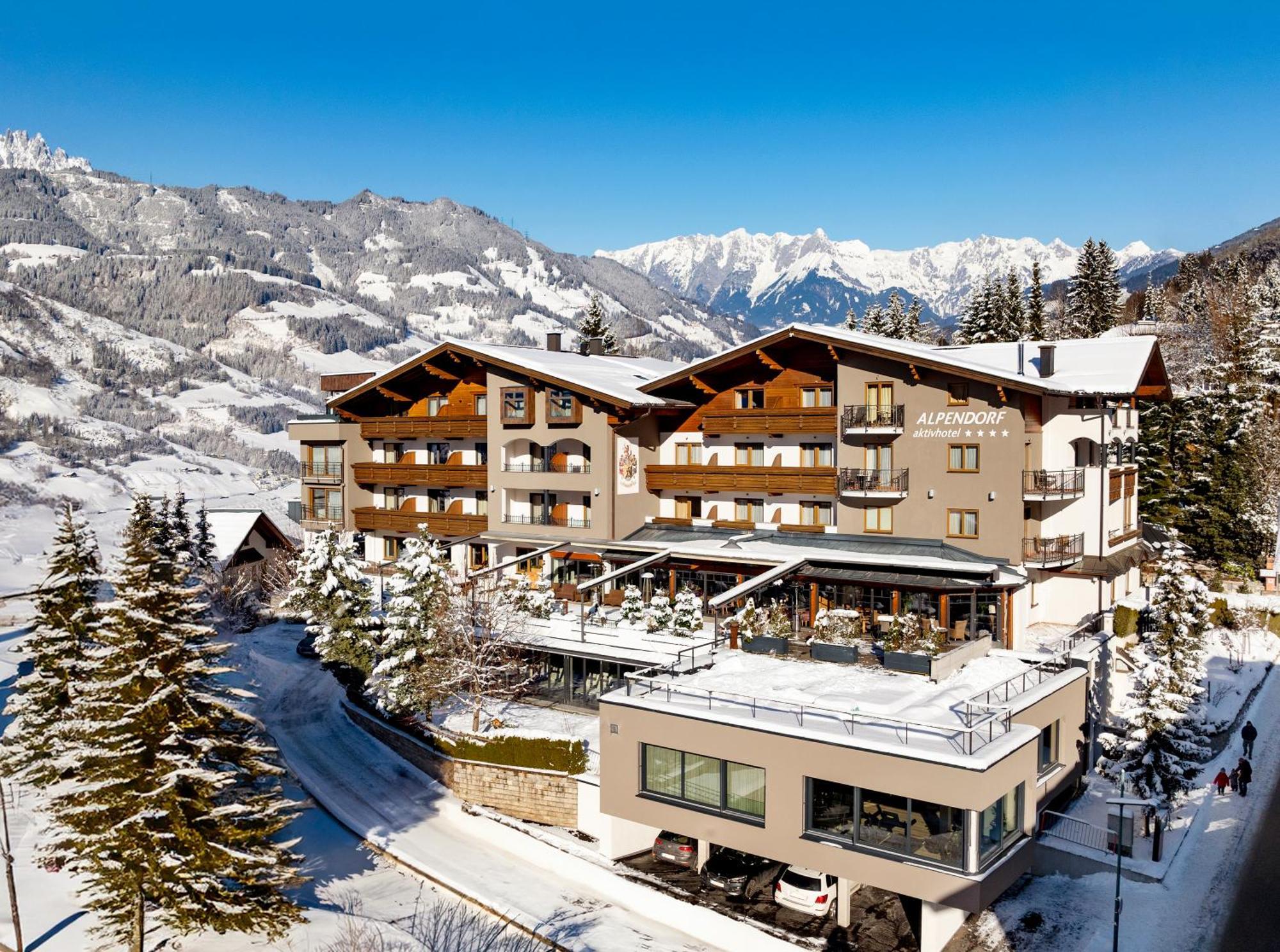 Aktivhotel Alpendorf Sankt Johann im Pongau Exterior foto